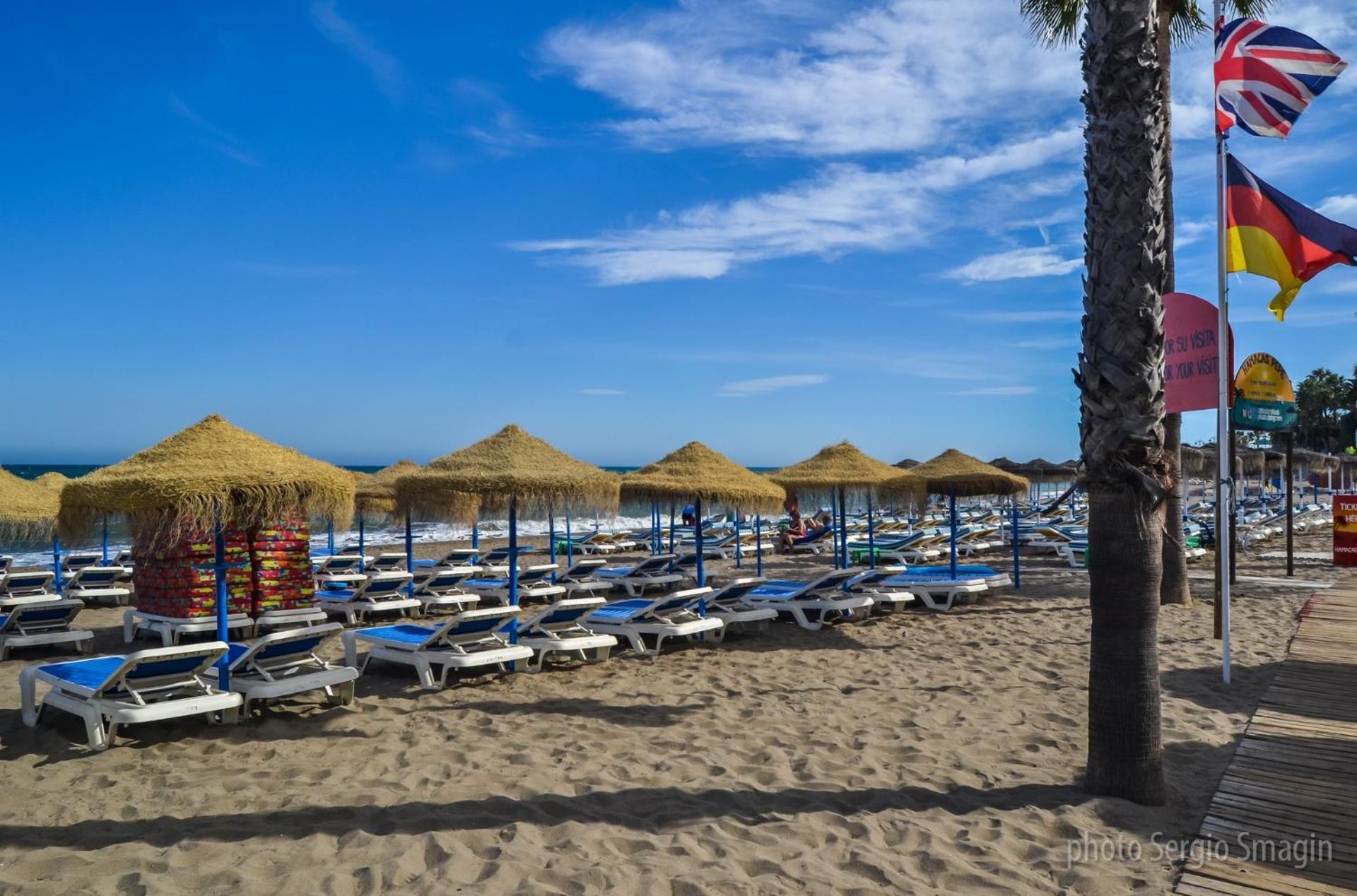 Los Patos I Apartamentos - Segunda Linea De Playa - Parking Gratis - Piscina Benalmadena Bagian luar foto