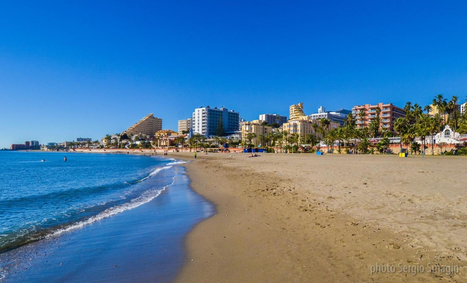 Los Patos I Apartamentos - Segunda Linea De Playa - Parking Gratis - Piscina Benalmadena Bagian luar foto